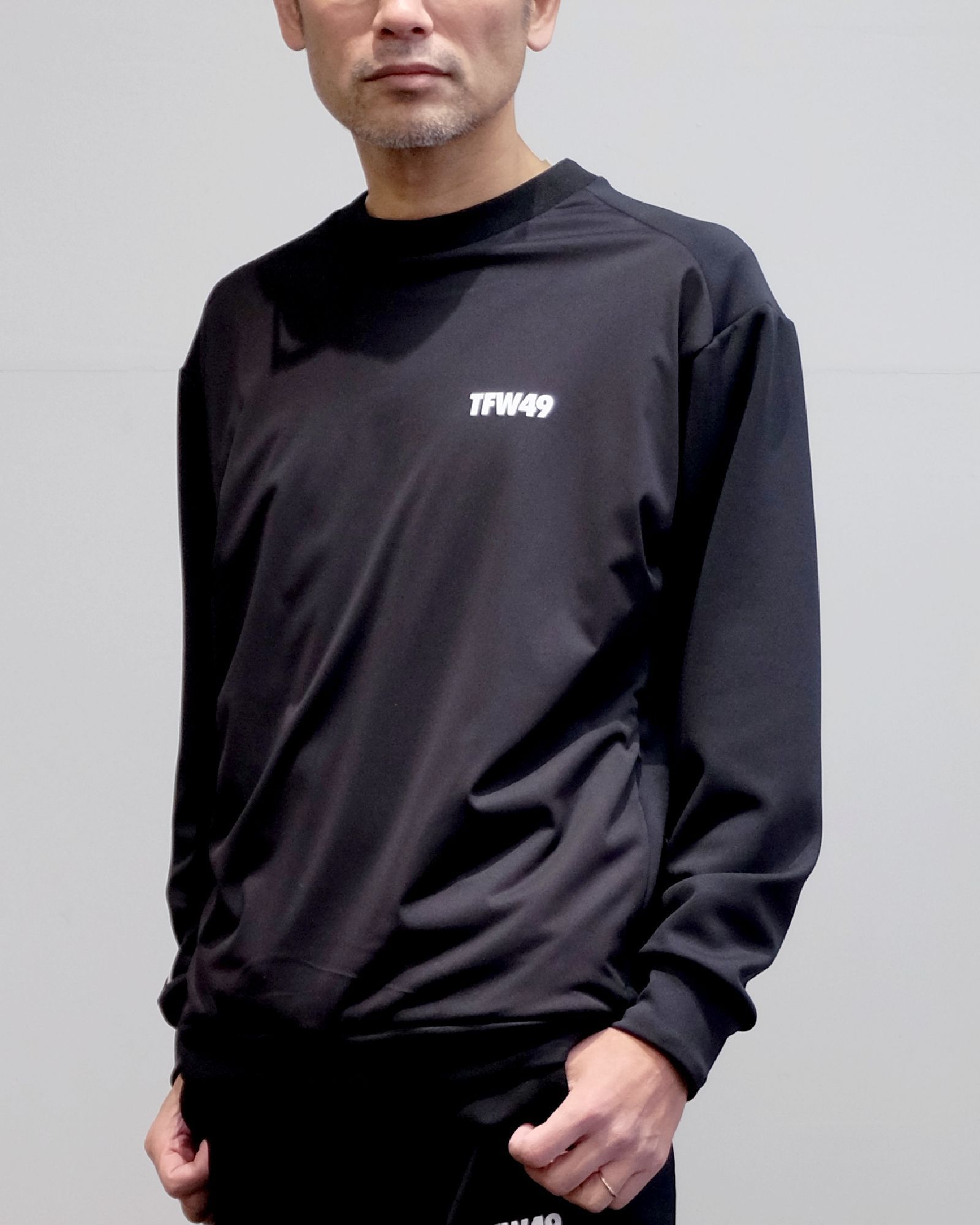 期間限定お試し価格】 美品 TFW49 COLLEGET SWEAT BLACK SIZE:L