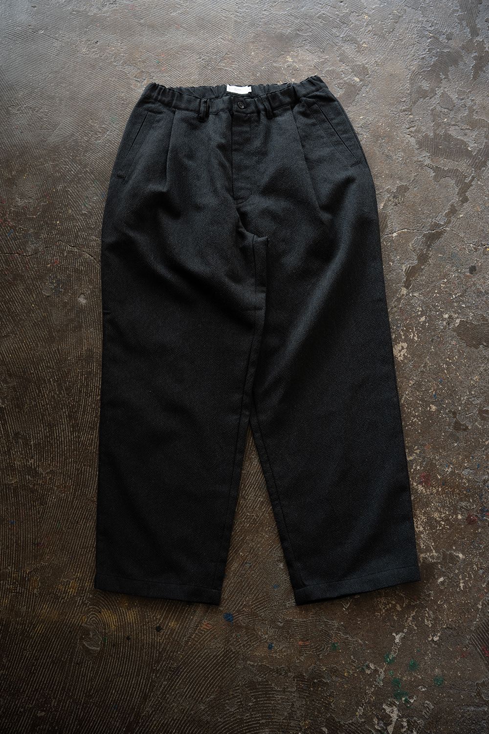 【26SS】ポリエステル×コットンタックイージーパンツ(INK BLACK)