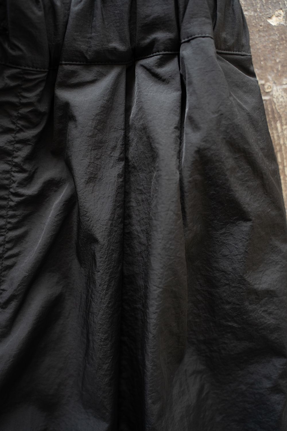 【ラスト1点】【25SS】ナイロン2タックイージーパンツ(INK BLACK)