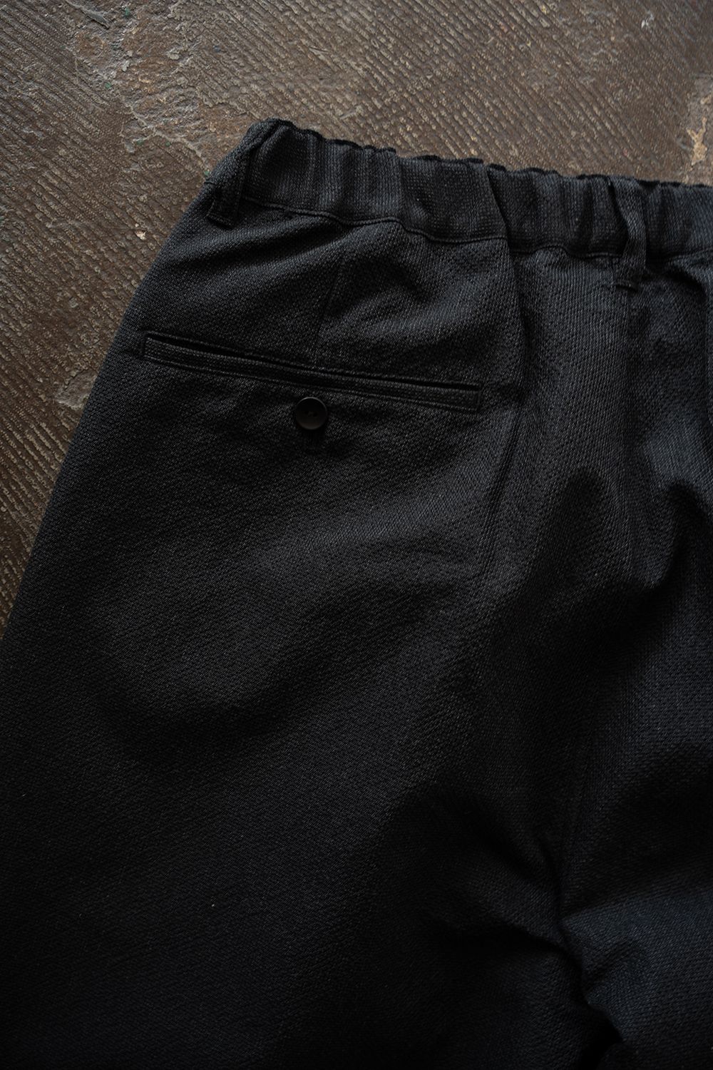 【26SS】ポリエステル×コットンタックイージーパンツ(INK BLACK)