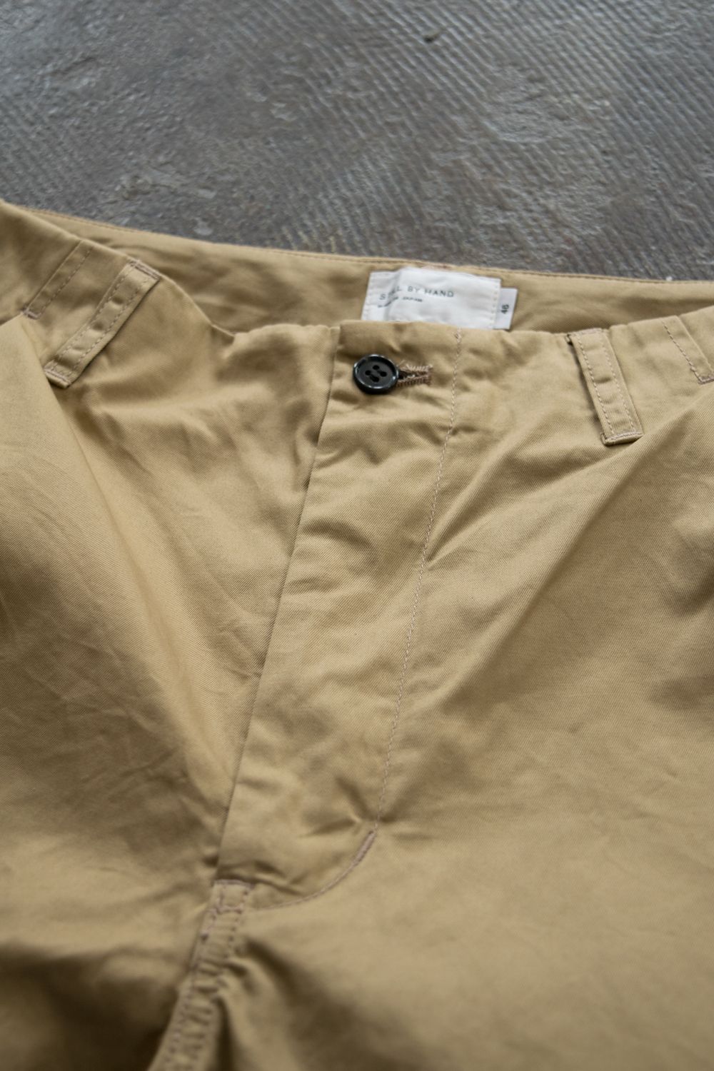 【ラスト1点】スーピマコットンギャバジンテーパードパンツ(BEIGE)