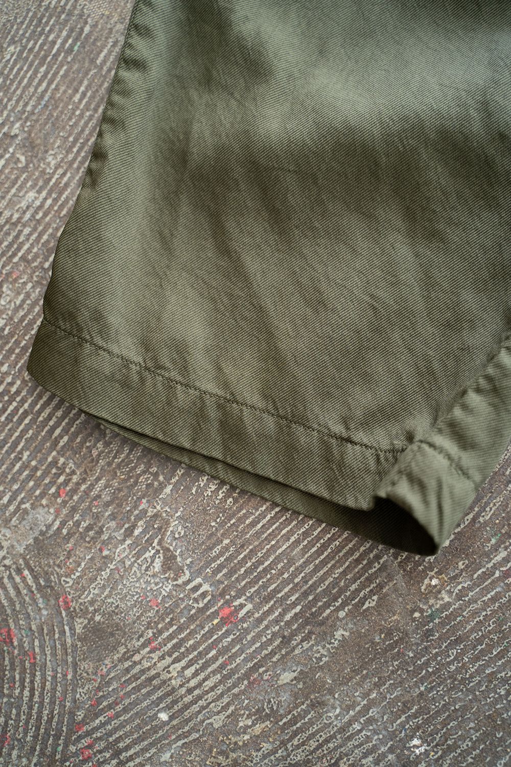 【ラスト1点】【24SS】中空ポリエステルイージーパンツ(DARK OLIVE)