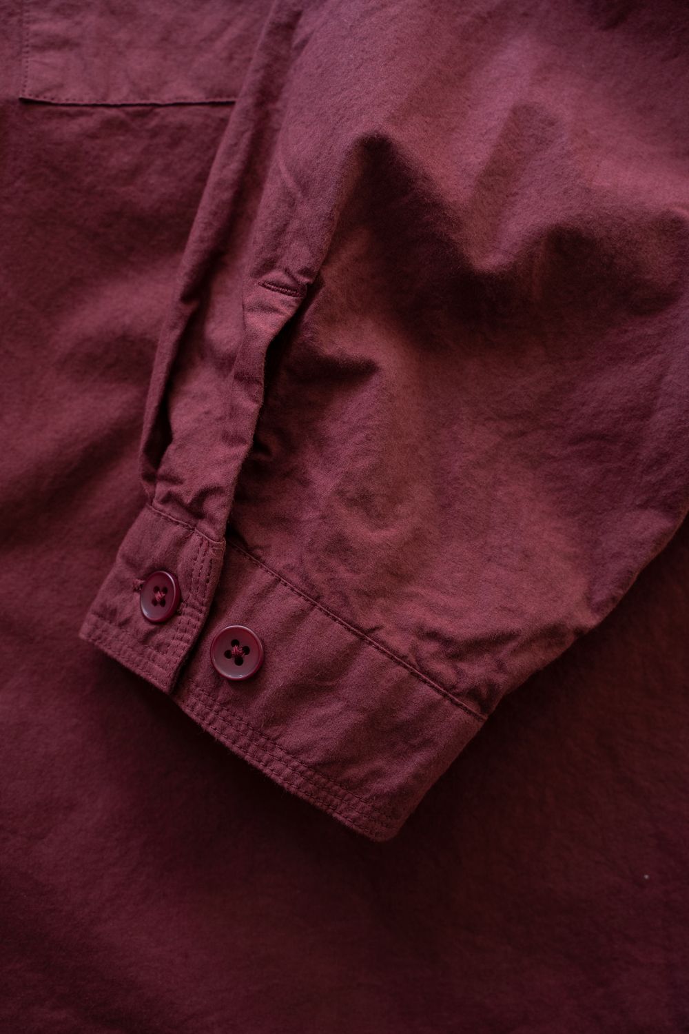 【ラスト1点】【25AW】ガーメントダイダンプシャツ(BORDEAUX)