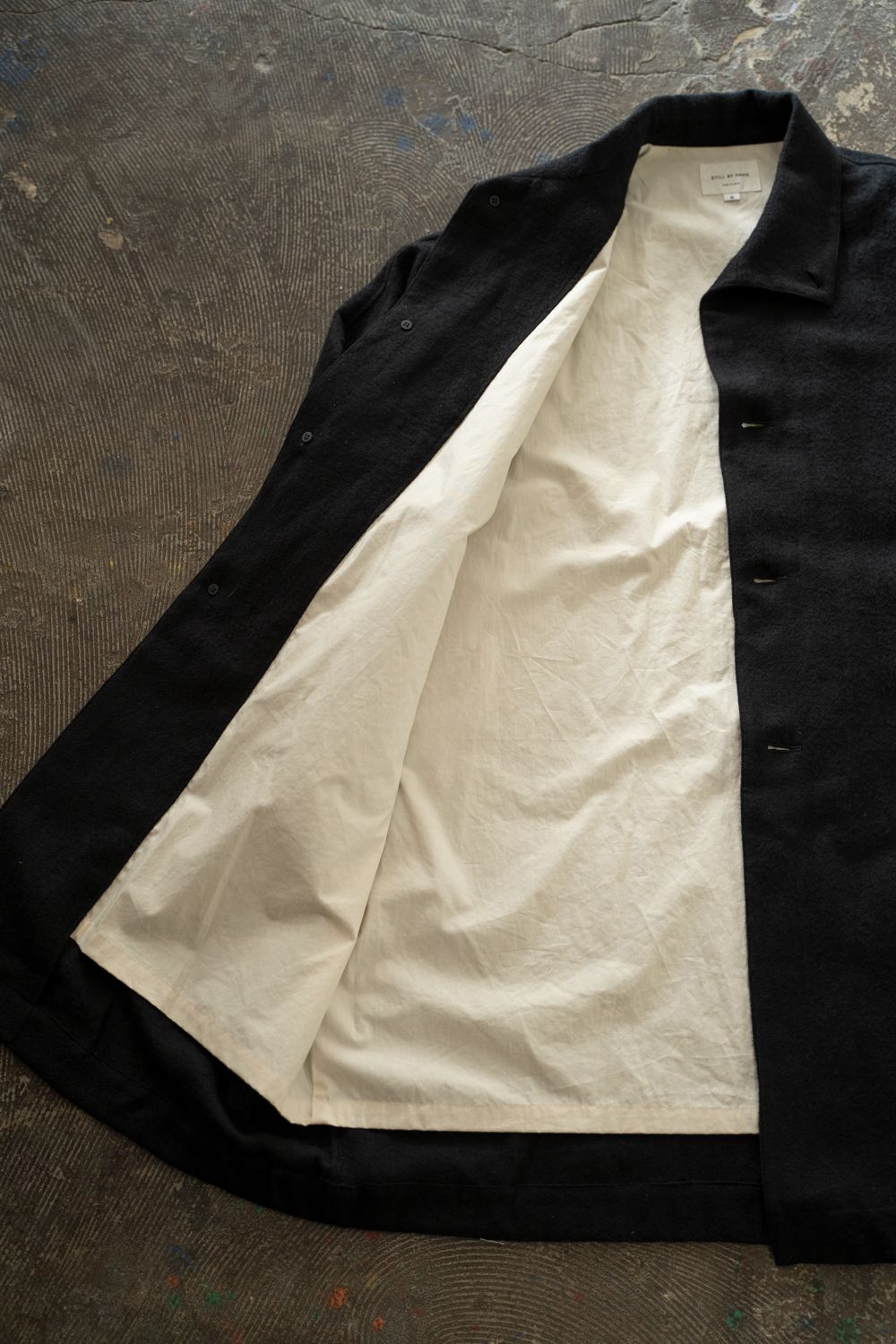 【26AW】ウール×リネンステンカラーコート(BLACK)
