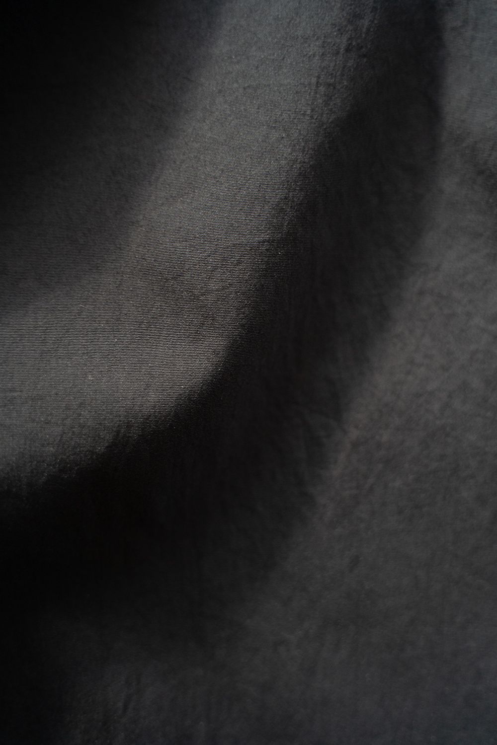 【ラスト1点】【25SS】撥水ポリエステルハイネックアノラック(CHARCOAL)