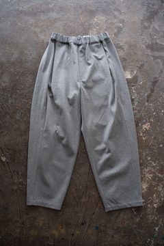【26SS】コットンジャージータックイージーパンツ(MELANGE GREY)