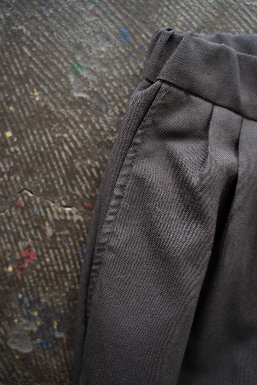 【ラスト1点】【24AW】ウール4タックイージーパンツ(DUSTY BROWN)
