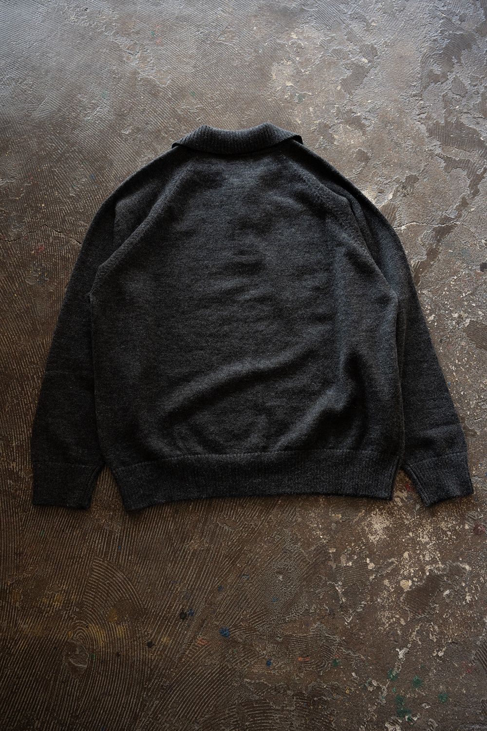 【26AW】モヘア混10Gニットポロ(CHARCOAL)