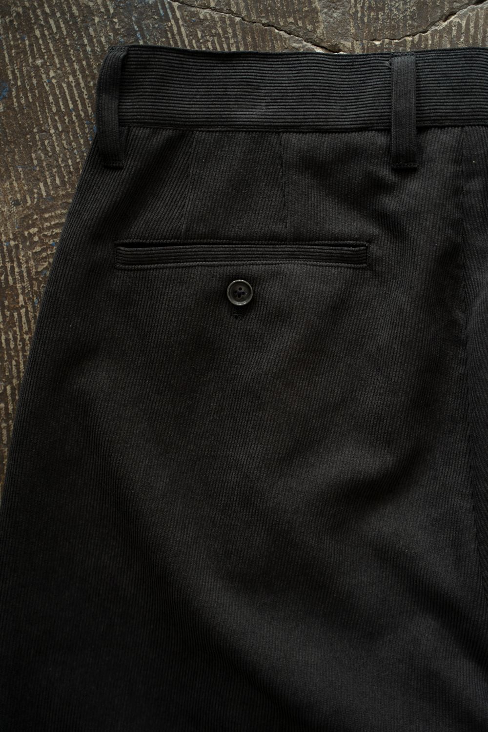 【ラスト1点】【26AW】2-Tack Corduroy Baggy Trousers/2タックコーデュロイバギートラウザーズ(BLACK)