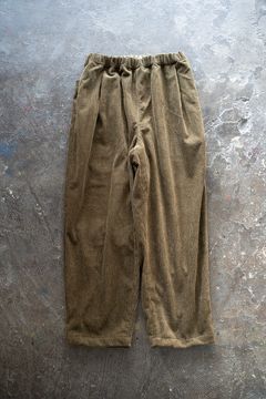 【ラスト1点】【23AW】綿×レーヨンコーデュロイイージーパンツ(OLIVE)