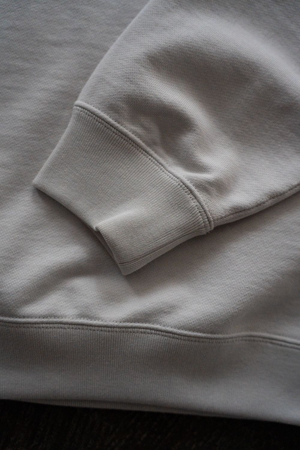 【ラスト1点】【26SS】プルオーバースウェット(ASH WHITE)