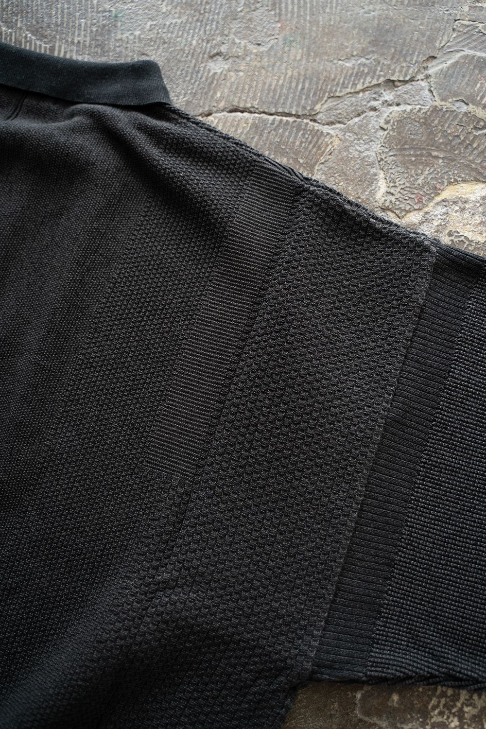 【ラスト1点】【25SS】Umiiro Knit Polo(BLACK)