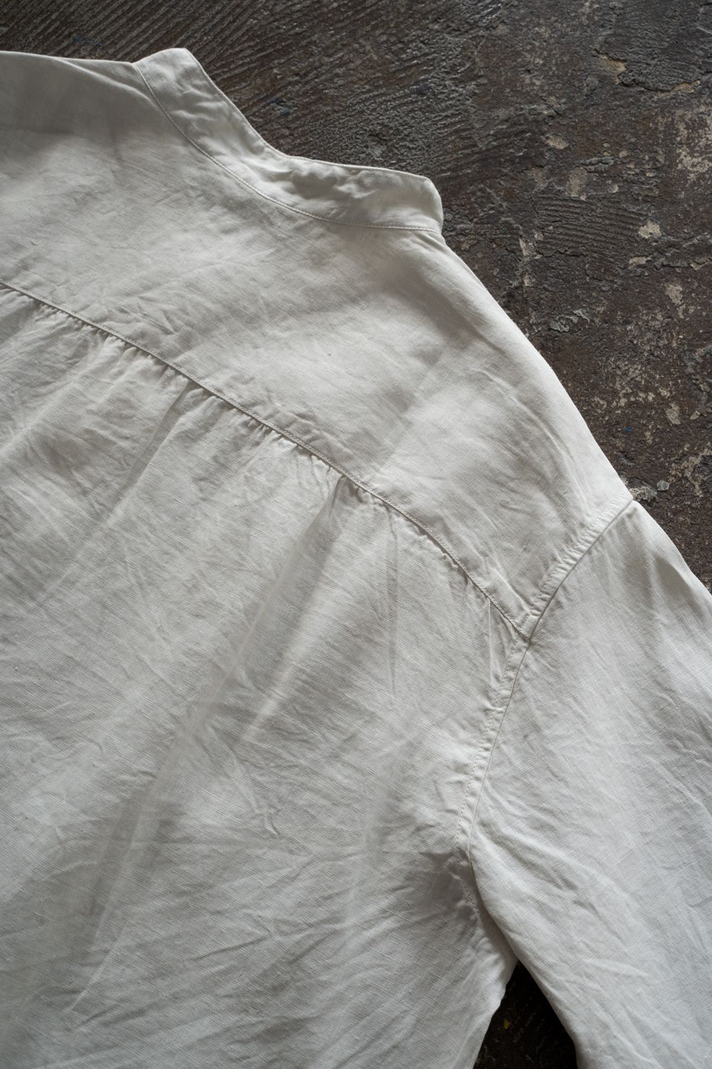 大麻シャツ 3(ベンガラ白)