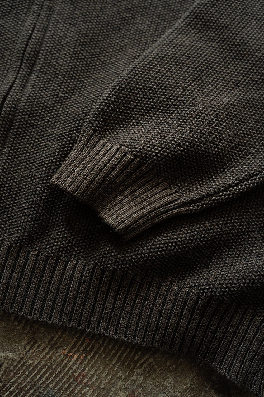 【26AW】10Gニットジップカーディガン(BROWN CHARCOAL)