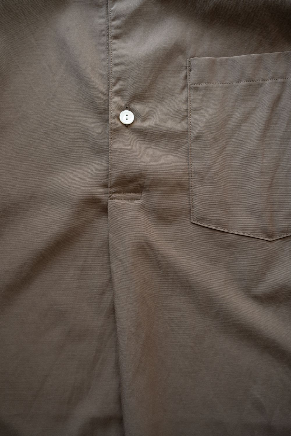 【26SS】キュプラ×コットンプルオーバーシャツ(KHAKI BROWN)