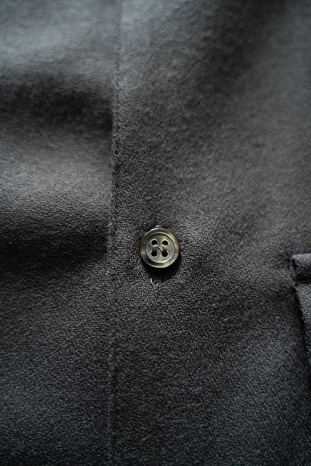 【ラスト1点】【25AW】ウールアムンゼンシャツ(CHARCOAL)