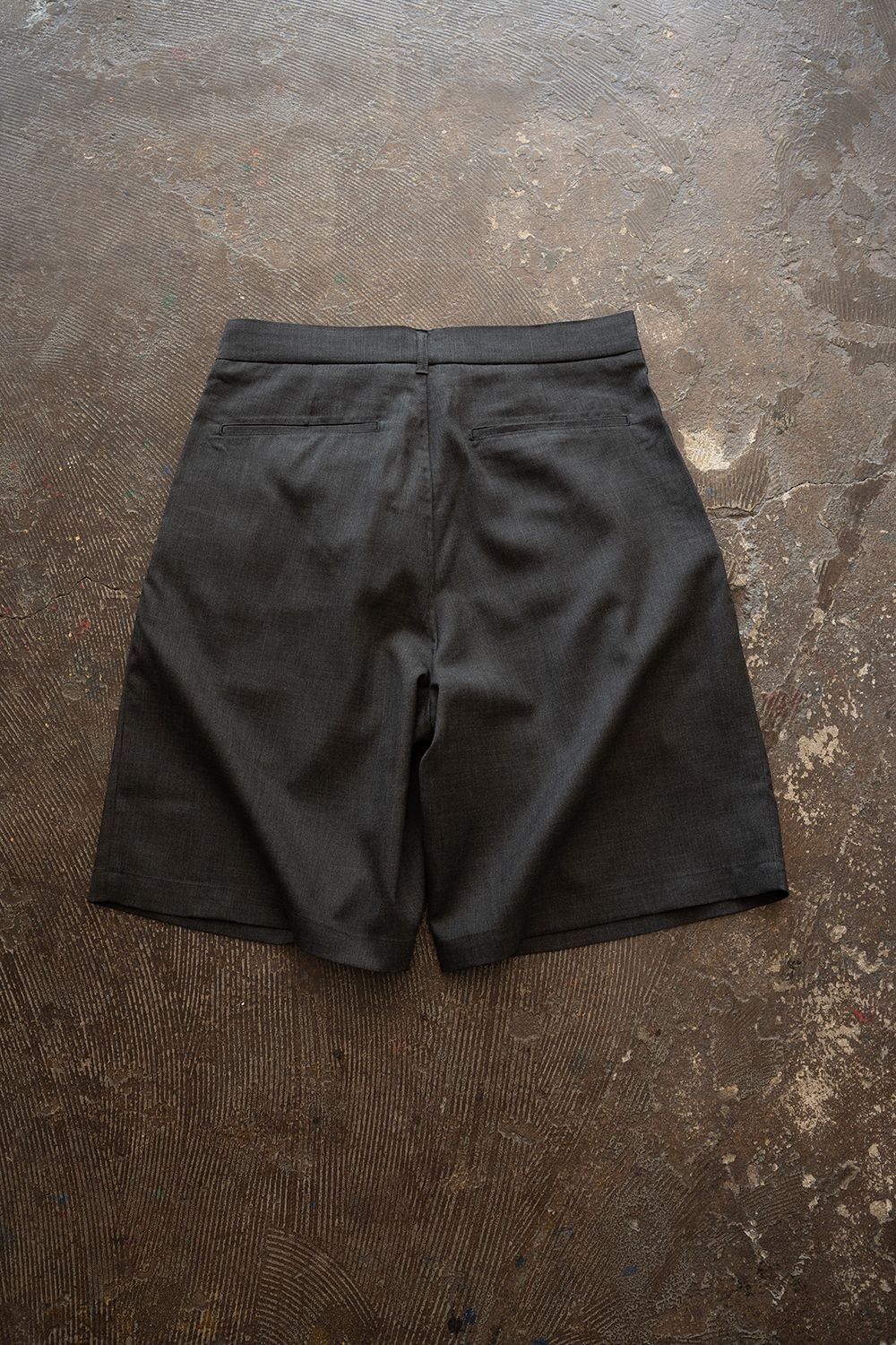 【26SS】Super120'sウールハーフパンツ(CHARCOAL)