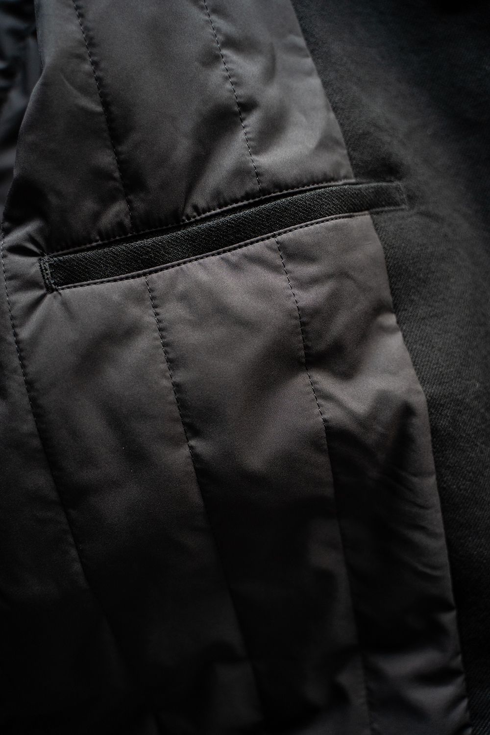 【ラスト1点】【24AW】シンサレートステンカラーハーフコート(BLACK)