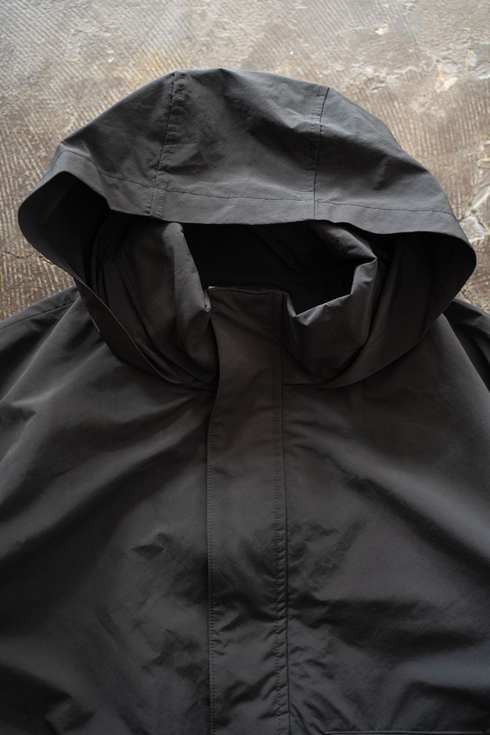 【ラスト1点】【24AW】撥水ポリエステルスタンドカラーブルゾン(INK BLACK)