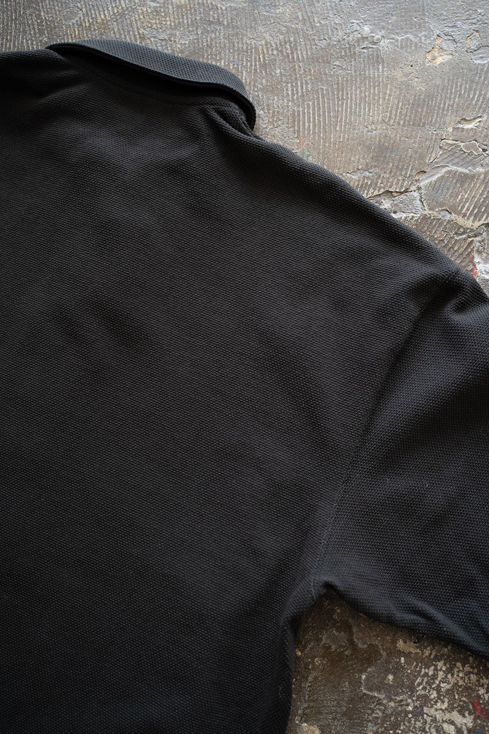 【ラスト1点】【25SS】空紡糸オーバーサイズニットポロ(INK BLACK)