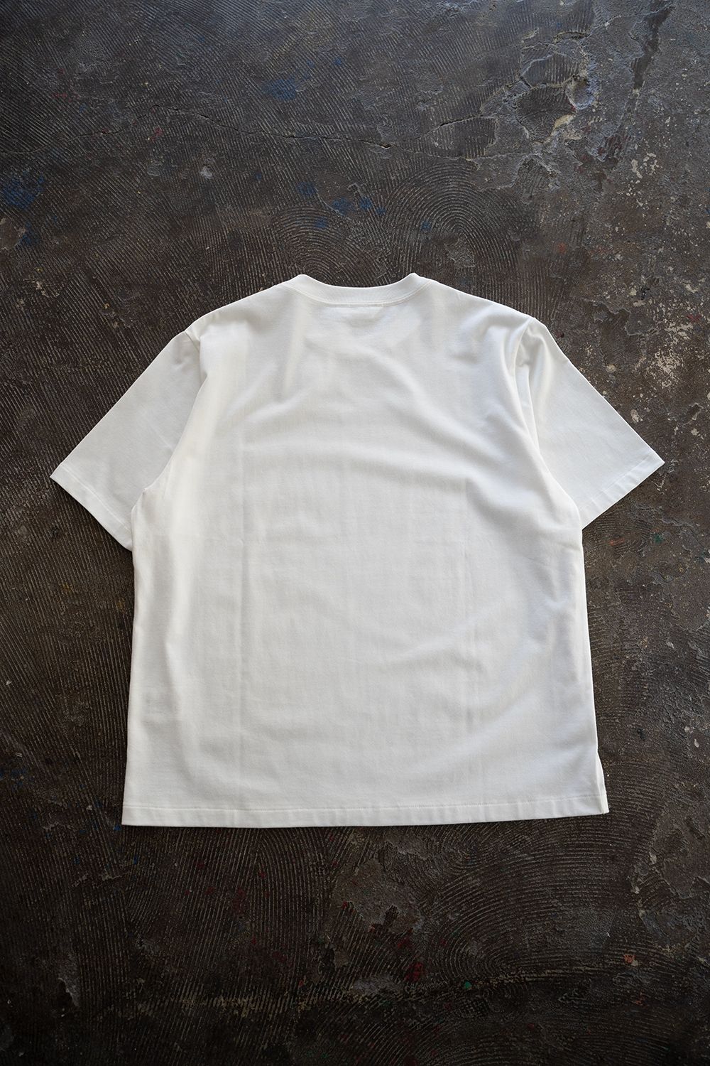 【ラスト1点】【23SS】"Zwischen Oberfläche und Punkt"Tシャツ(OFF WHITE)