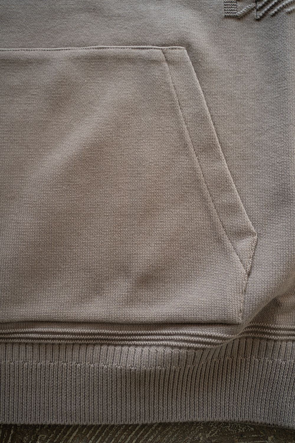【ラスト1点】【24AW】Nagasame Hoodie(GREIGE)