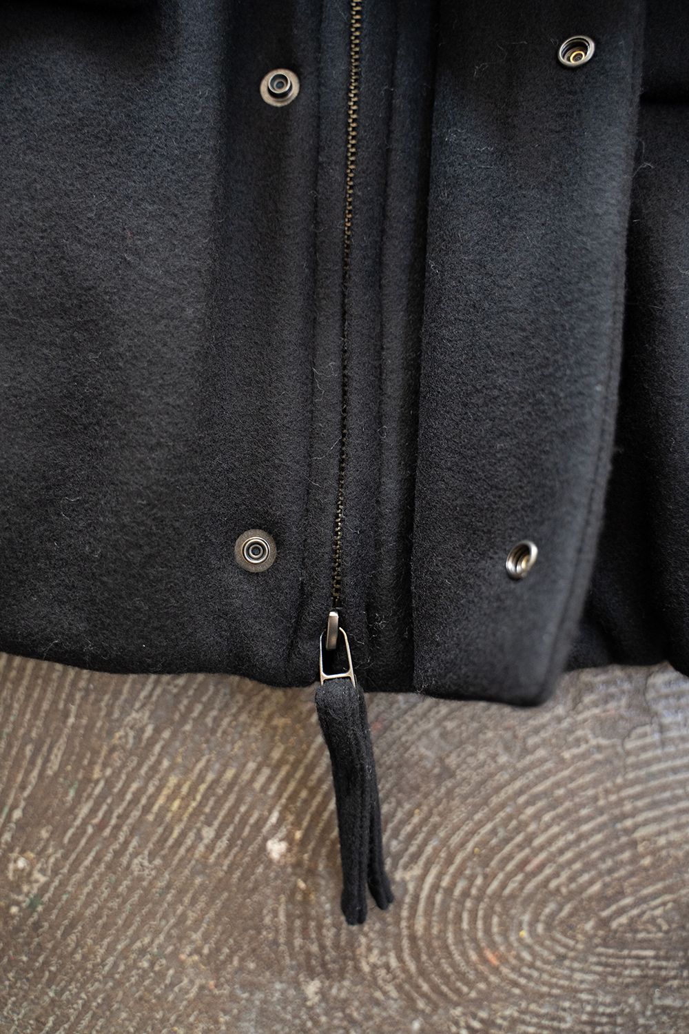 【25AW】ラムウールシンサレートスタンドカラーブルゾン(BLACK)