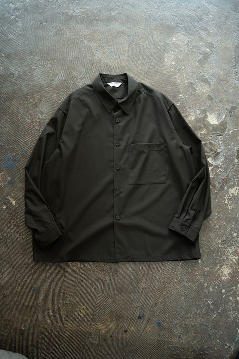 【26AW】コットンギャバジンオーバーシャツ(KHAKI BROWN)