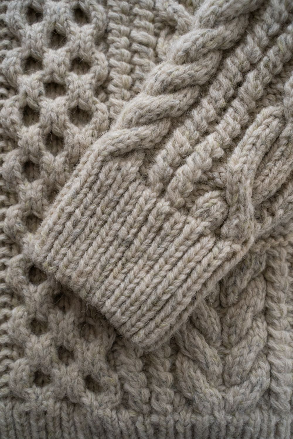 【Sサイズ】Jamieson’s Shetland wool HAND KNITTING Cowichan sweater(WHITE)