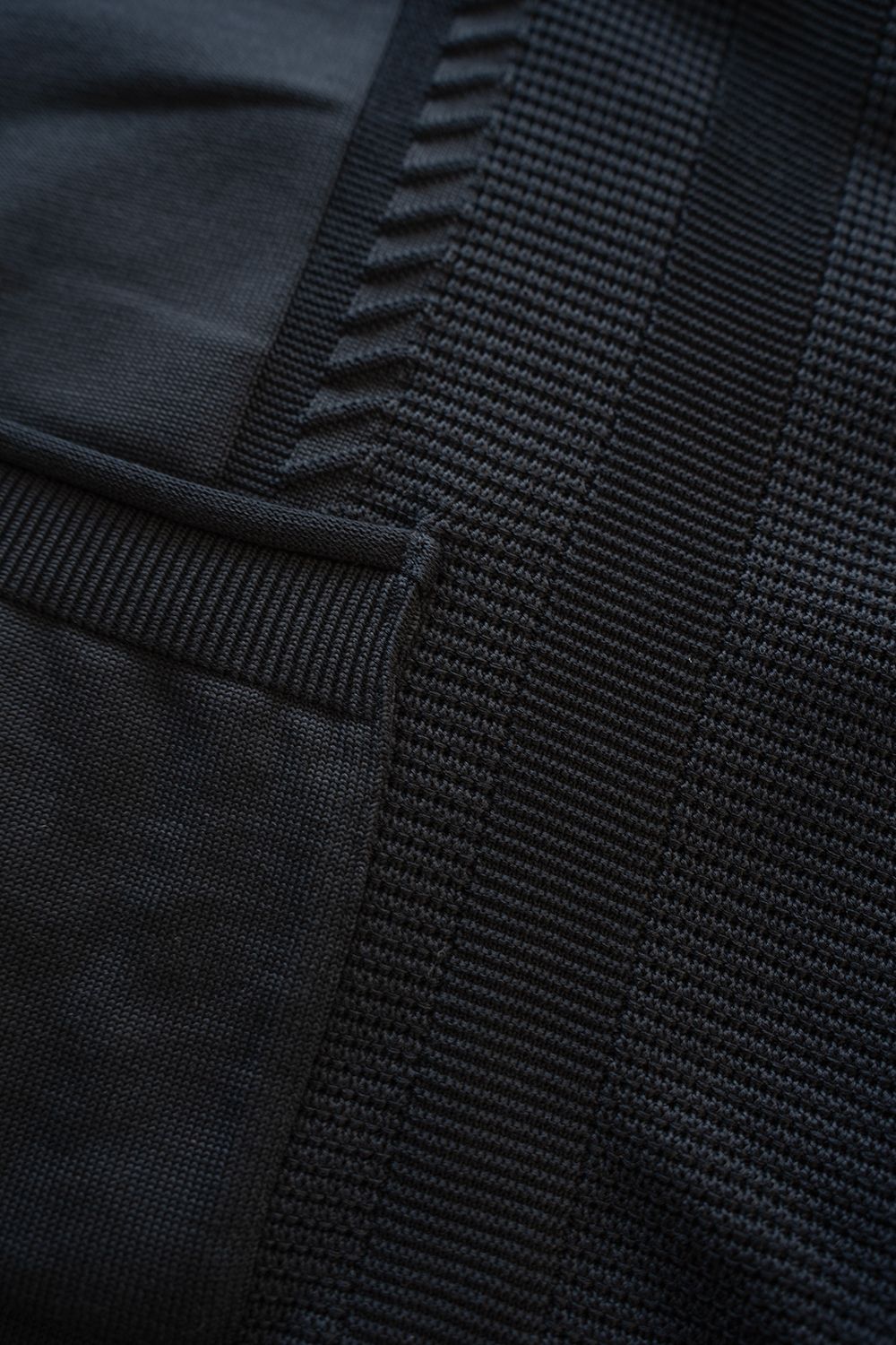 【26AW】Akiyo Knit(BLACK)