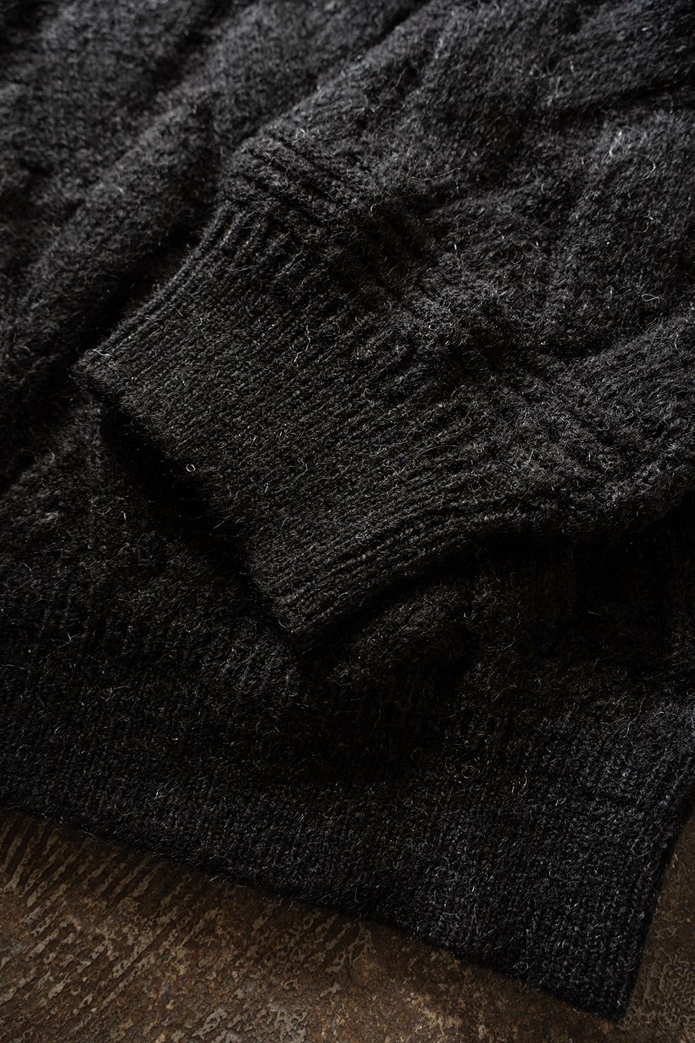 【26AW】Ochiba Mohair Knit(BLACK)