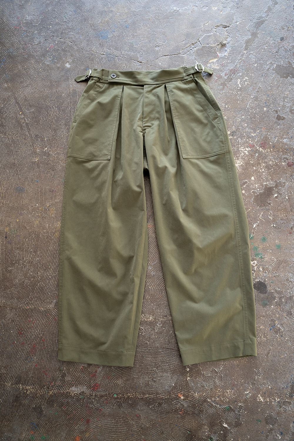 SAYATOMO - 2-Tack Baker Pants/2タックベイカーパンツ(OCHER) | Salty