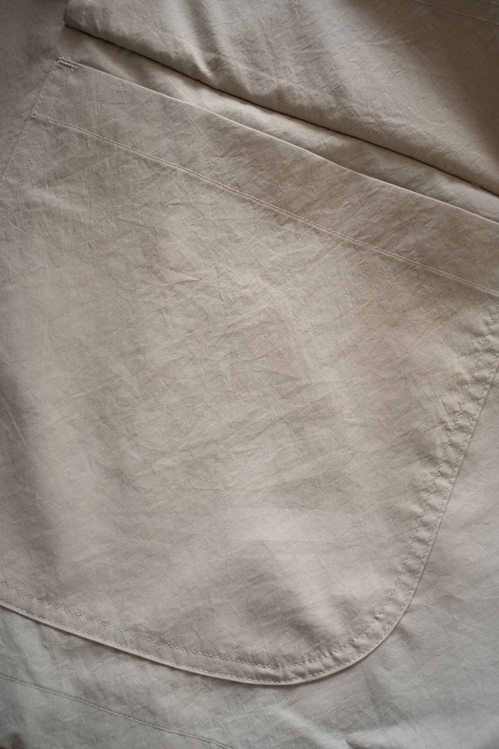 【ラスト1点】【25SS】エアリーポリエステルハーフコート(LIGHT BEIGE)