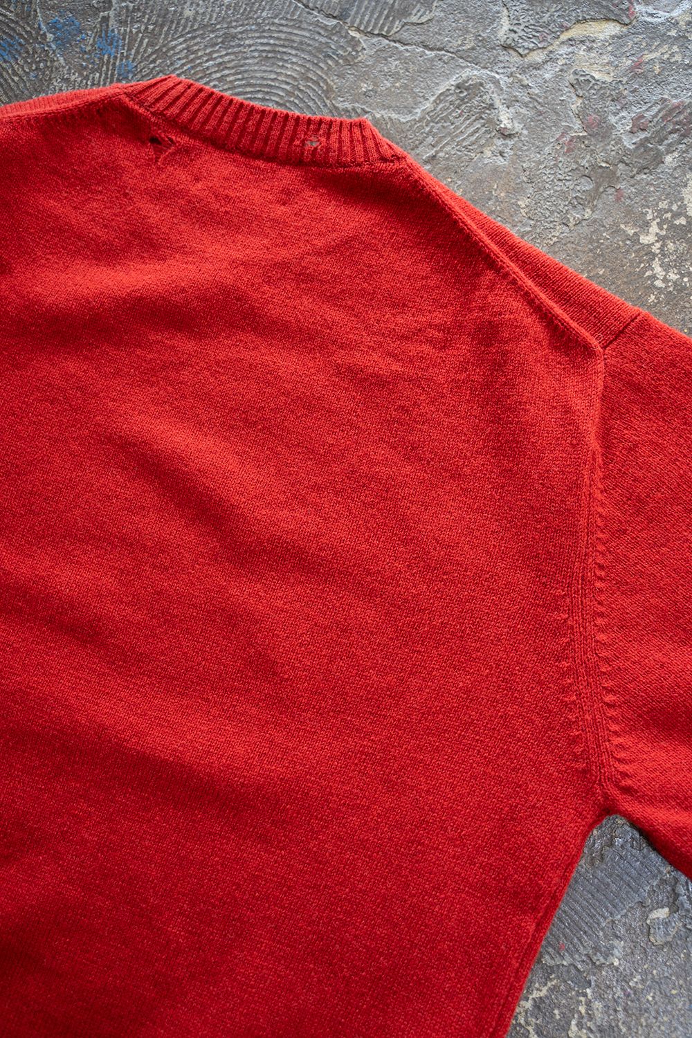 【25AW】ダメージクルーネックニット(VERMILION RED)