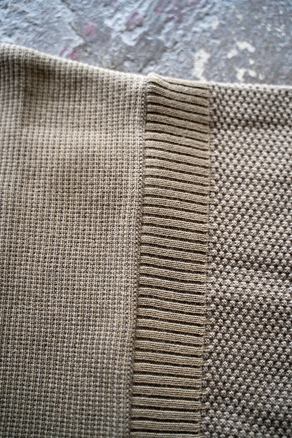YASHIKI - Rekihama Knit(KHAKI BEIGE) | Salty