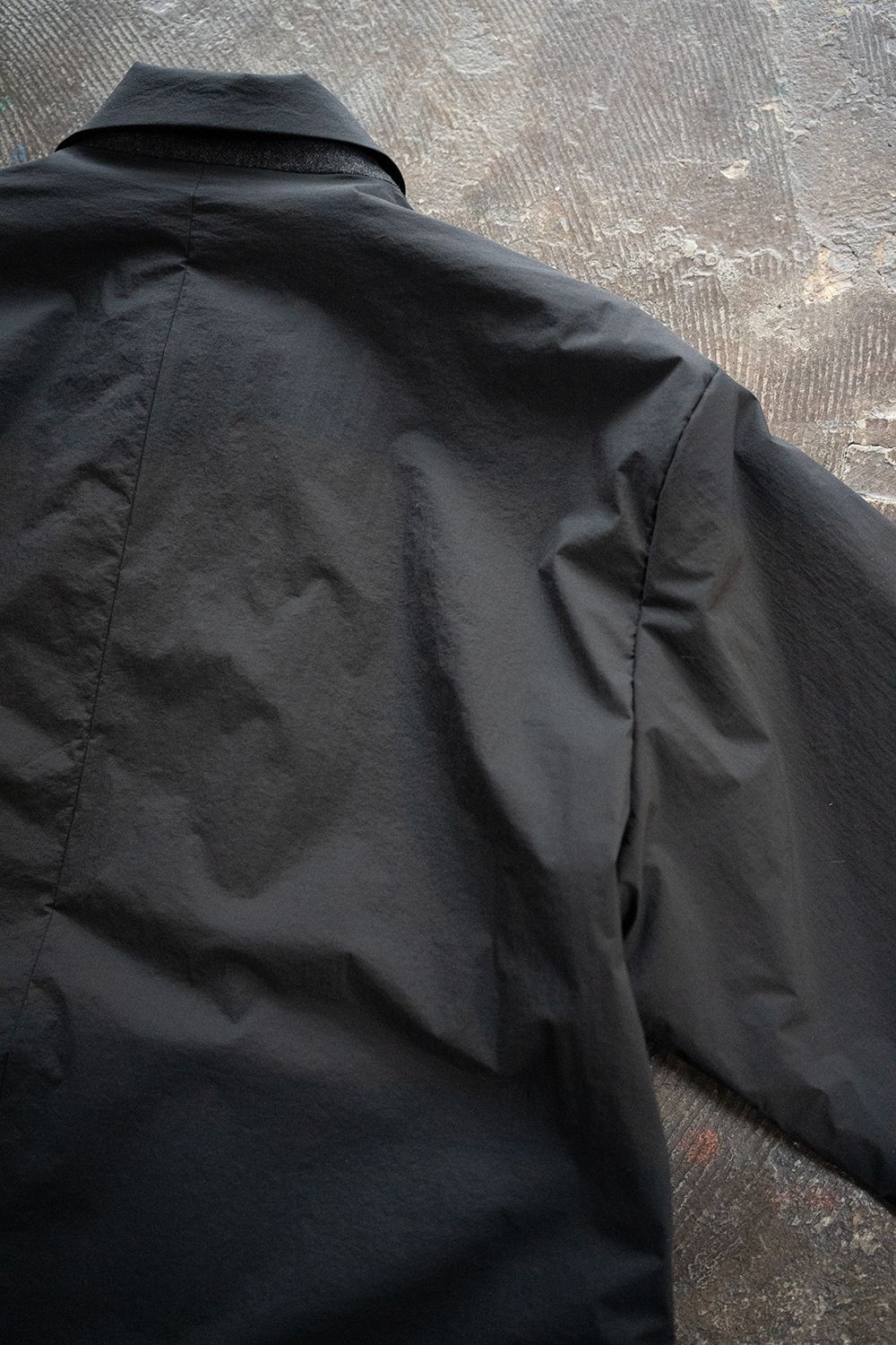 【ラスト1点】【25AW】シンサレートオープンカラーシャツブルゾン(BLACK)