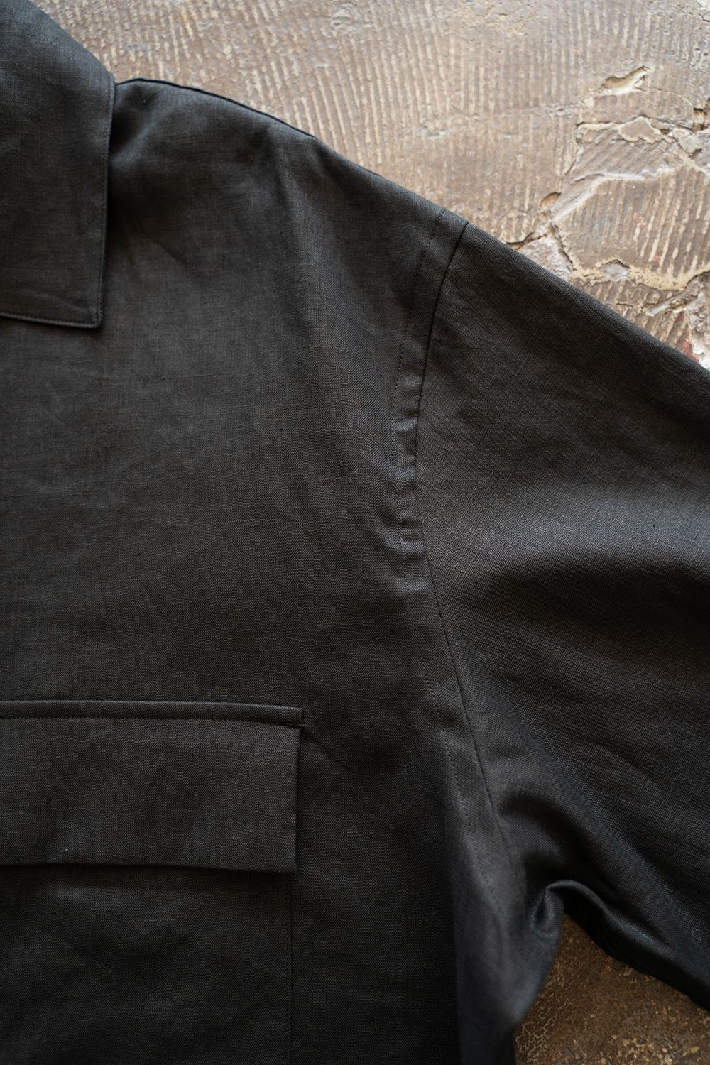 【ラスト1点】【25SS】フレンチリネンオープンカラー半袖シャツ(BLACK)