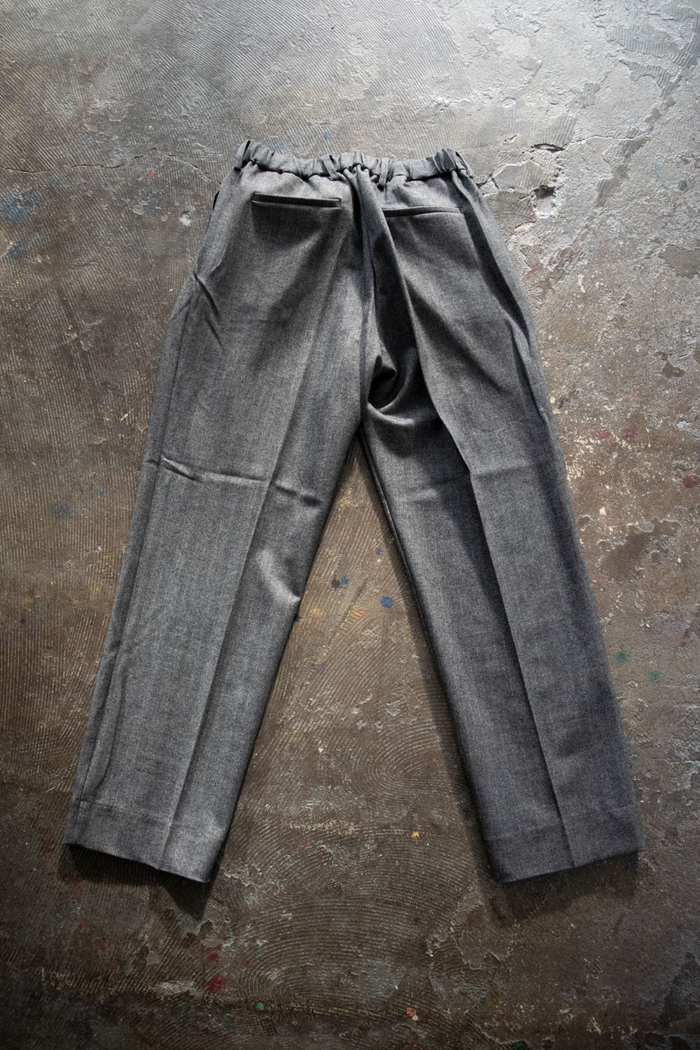 【ラスト1点】【20AW】Wide Tuck Trousers(CHARCOAL HERRINGBONE)