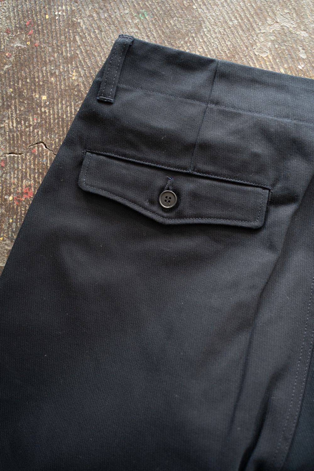 【25SS】ヘビーコットンツイルニータックパンツ(DARK NAVY)