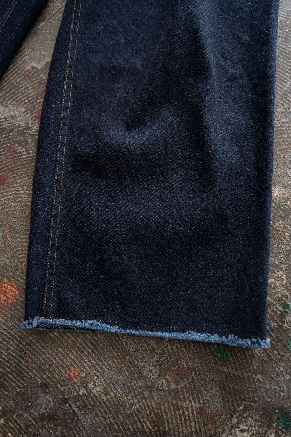 【26SS】2-Tack Cutoff Wide Denim Pants/2タックカットオフワイドデニムパンツ(INDIGO BLUE)