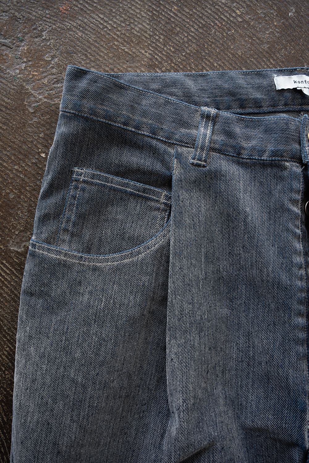 【26AW】Washed Flocked Denim Pants(FADED GRAY)