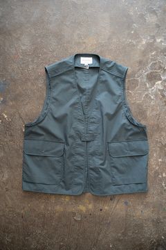 【24SS】オーガニックコットンタイプライタースナップタブベスト(TEAL BLUE)