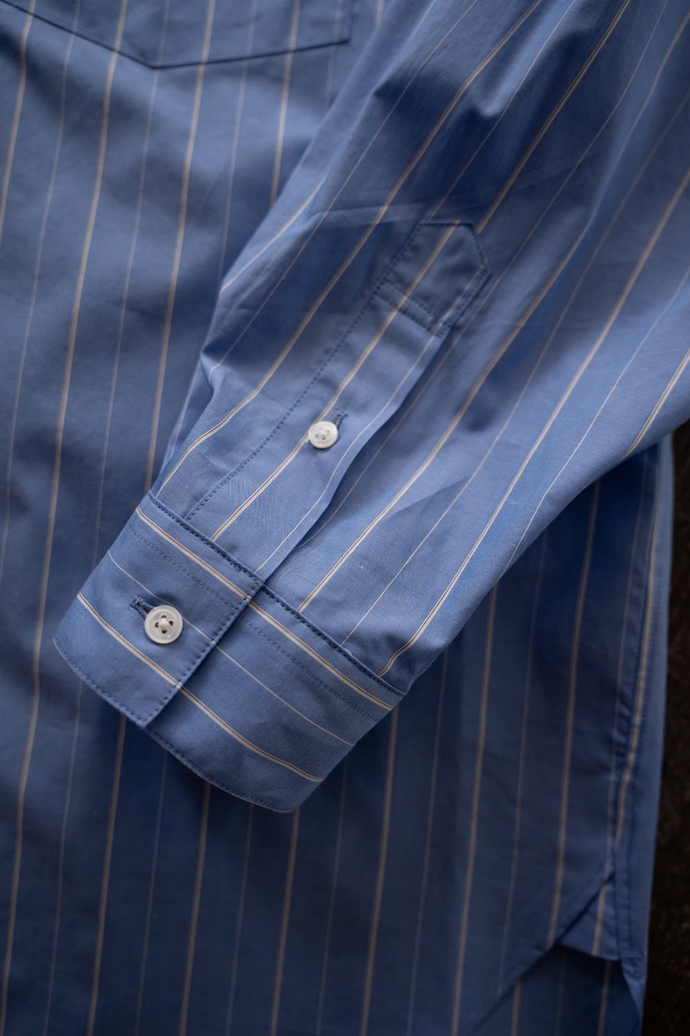 【26SS】ブロードレギュラーカラーシャツ(BLUE STRIPE)