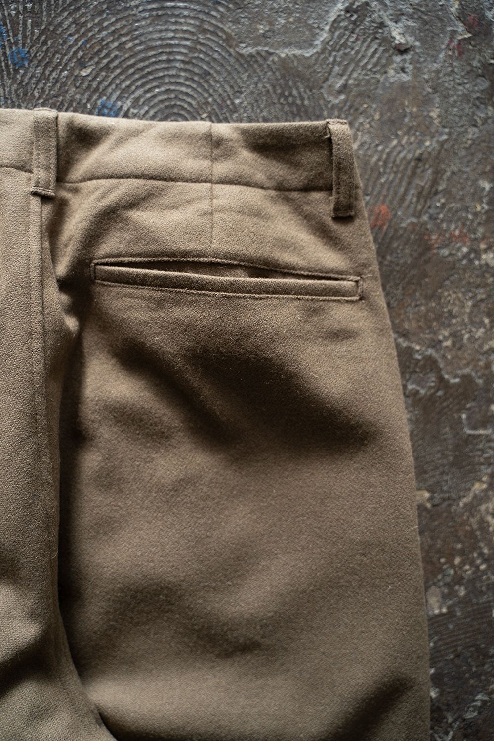 【25AW】ウール×ナイロンワンタックパンツ(KHAKI BEIGE)