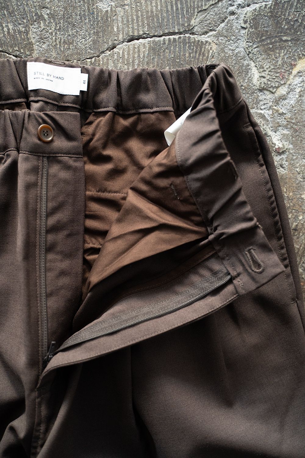 【25AW】モヘア混2タックイージーパンツ(DARK BROWN)
