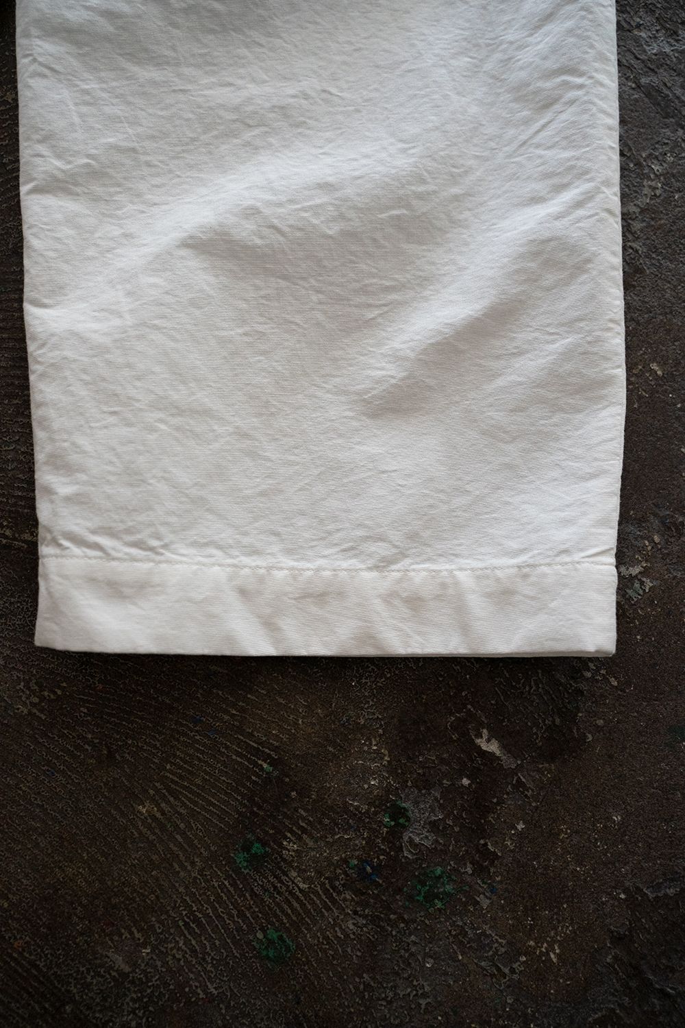 【ラスト1点】【22SS】Belted Back Pleat Pants(OFF WHITE)