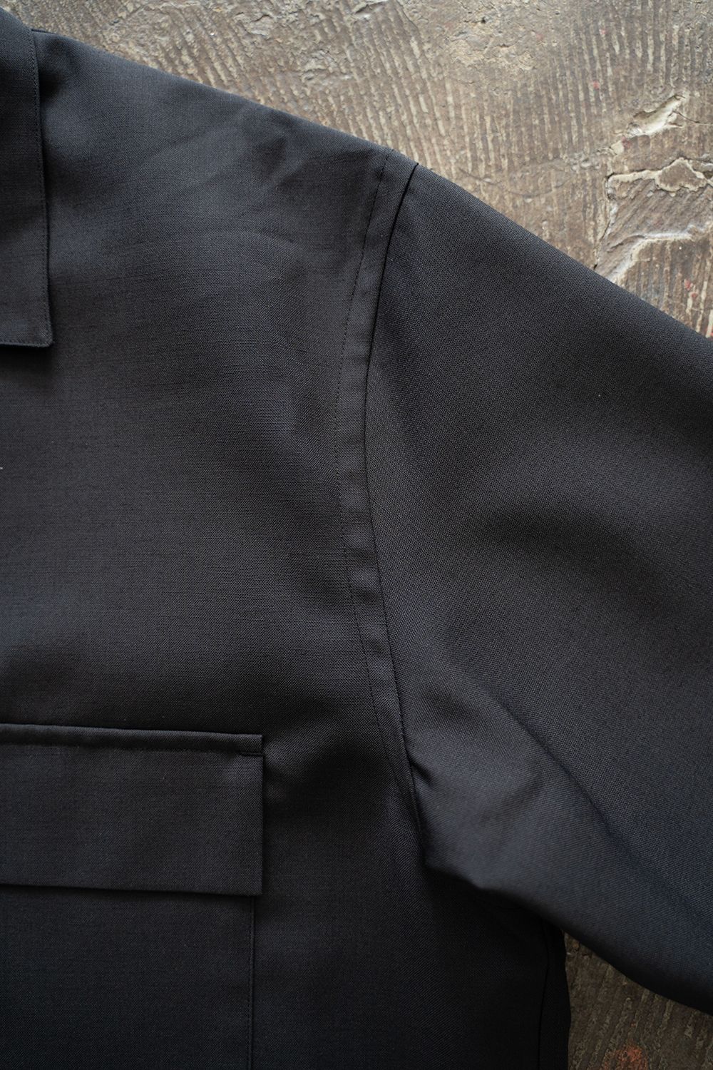 【ラスト1点】【24SS】ウール混オープンカラー半袖シャツ(BLACK)