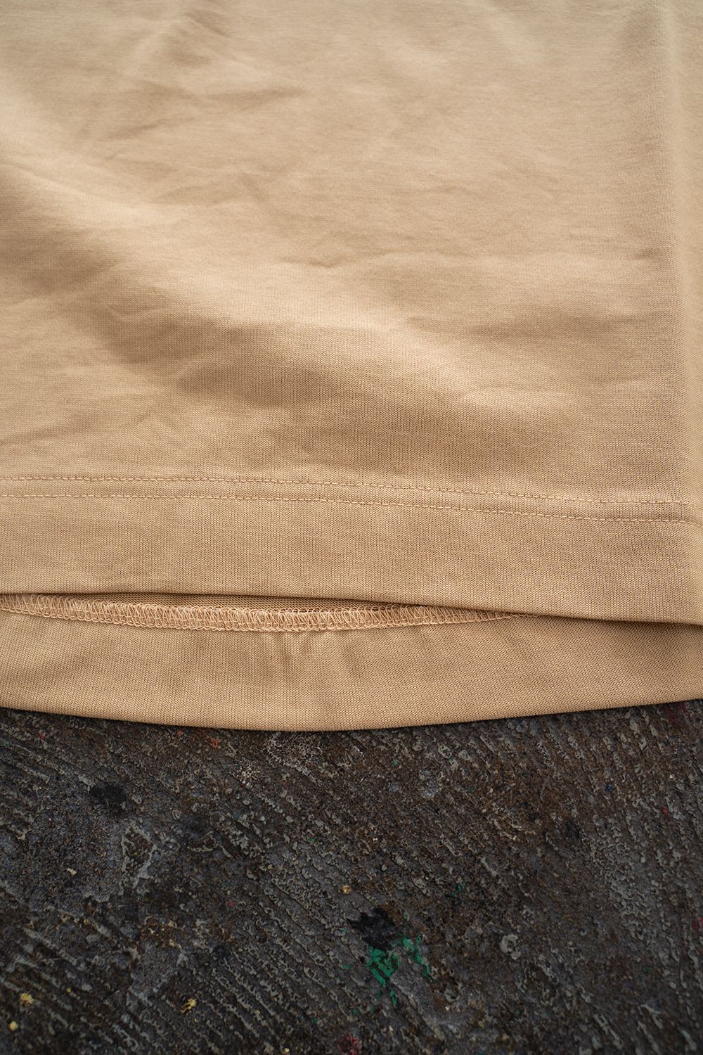 【ラスト1点】スプリットヨークTシャツ(YELLOW BEIGE)