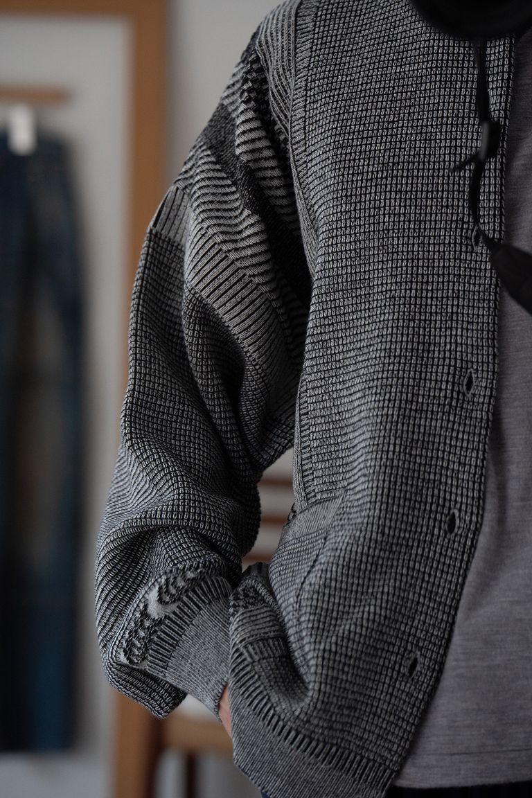 171cm、54kgでサイズ1を着用。