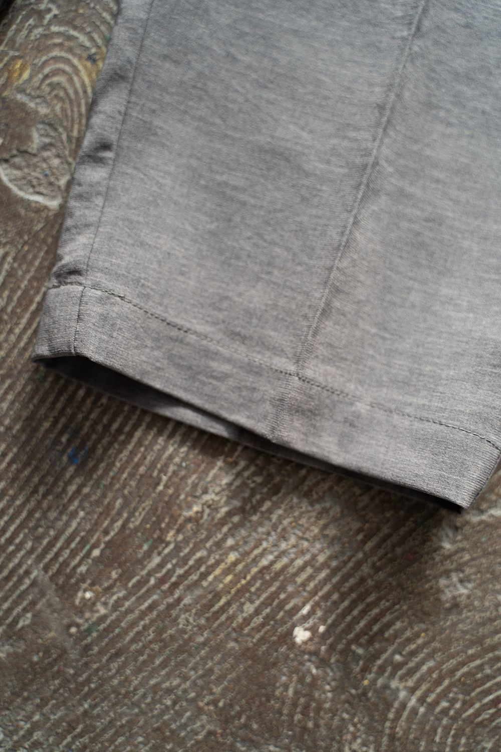 【ラスト1点】【24SS】強撚ポリエステルタックイージースラックス(GRAY)